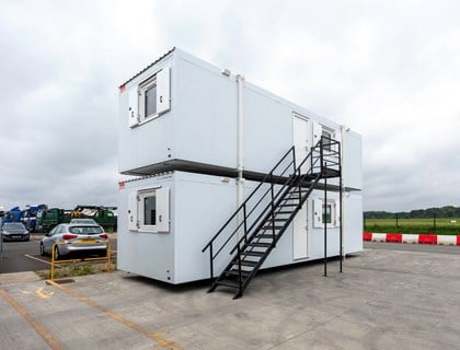 32 ft External Cabin